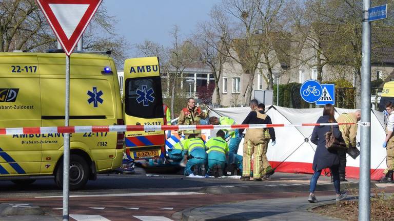 De vrouw werd aangereden op de rontonde. (Foto: SQ Vision Mediaprodukties)