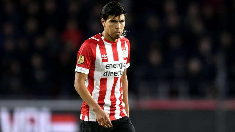 Érick Gutiérrez is uit beeld bij PSV. (foto: VI Images)