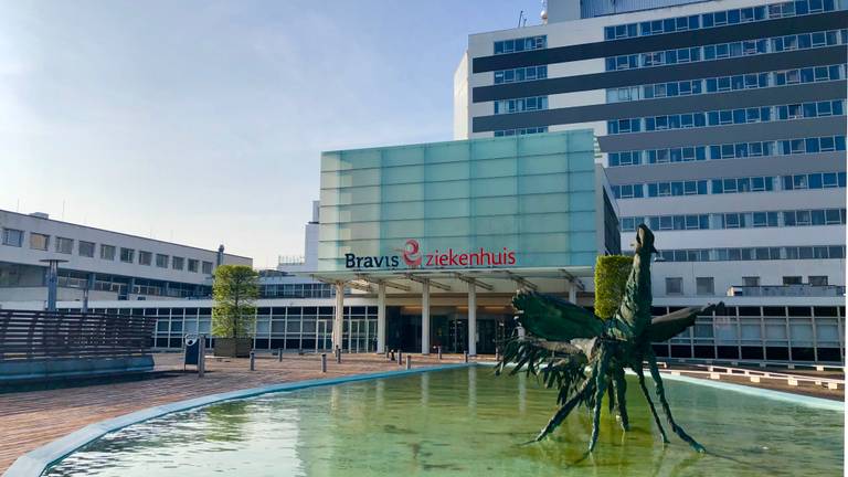 Het Bravis ziekenhuis in Bergen op Zoom (foto: Raoul Cartens).