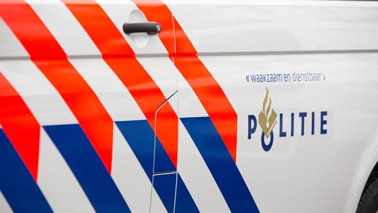 De politie zoekt getuigen van een beschieting op een inzittende van een auto in Tilburg.(Archieffoto).