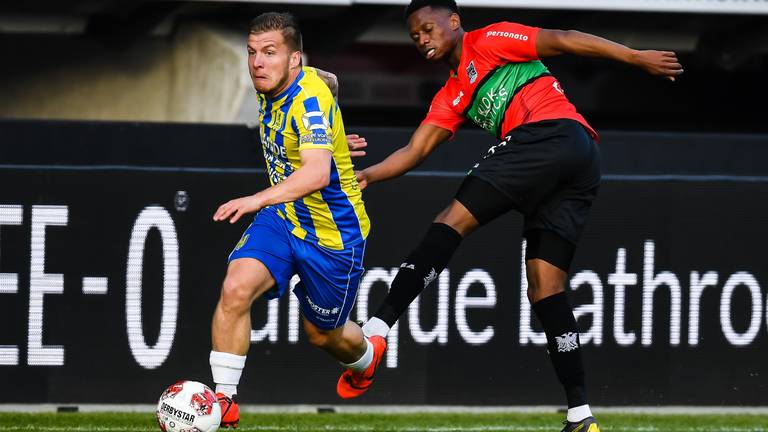 Dylan Seys kreeg grote kansen voor RKC, maar scoorde niet (foto: VI Images).