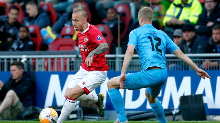 Angelino in duel met Wout Droste. (foto: VI Images)