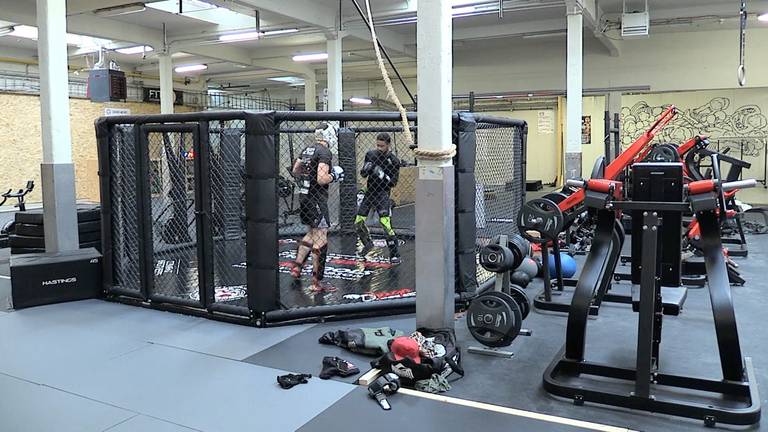 Kooivechters Pieter Buist en Reinier de Ridder aan het trainen.