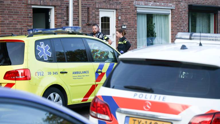 De politie werd rond kwart over acht gewaarschuwd. (Foto: Marcel van Dorst/SQ Vision)