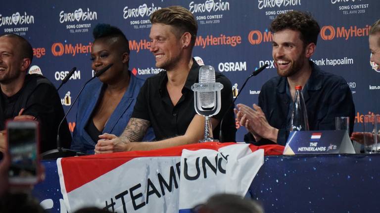 Duncan Laurence bezorgt Nederland na 44 jaar de overwinning. (Foto: Jessica Ranselaar)