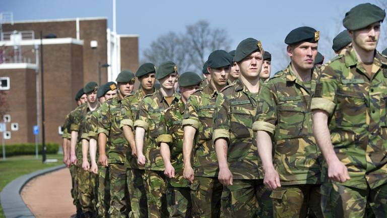 Defensie komt duizenden mensen tekort. (Foto: ANP)