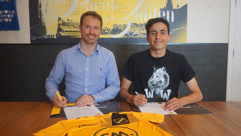 Yassine Azzagari tekent bij NAC Breda.