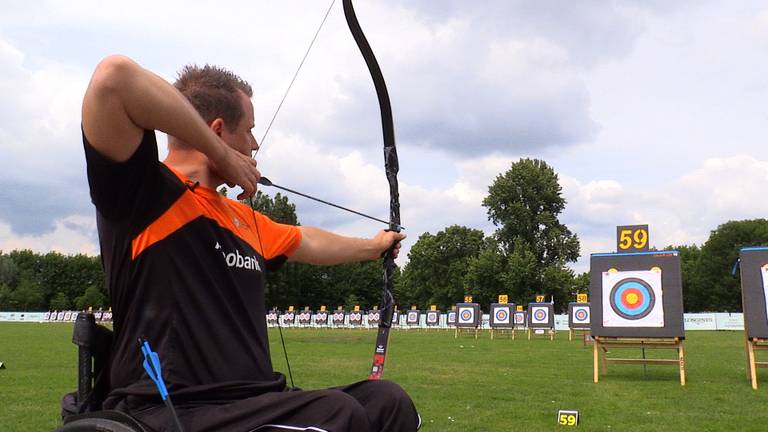 Roy Klaassen is de enige Nederlander die meedoet aan de Para Wereldkampioenschappen handboogschieten.