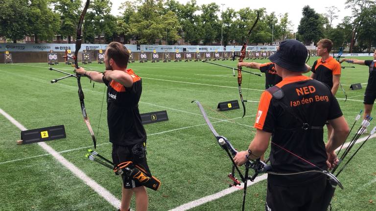 'Thuiswedstrijd' voor Brabantse handboogschutters.