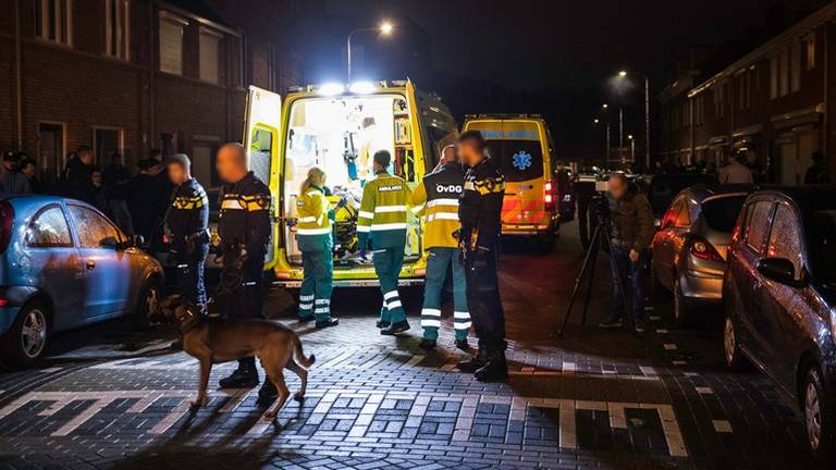 De vechtpartij zorgde voor een grimmige sfeer (Foto: Jack Brekelmans).