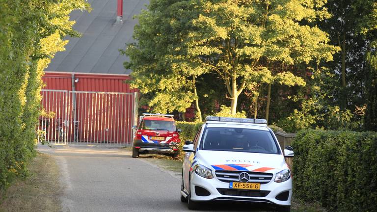 De zoektocht vond plaats in waterplas Hemelrijk aan de Luttelweg. (foto: Venema Media)