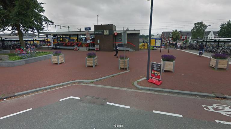 Het station van Deurne zou zomaar de mooiste van Groot- Brittannië kunnen worden (Foto: Google).