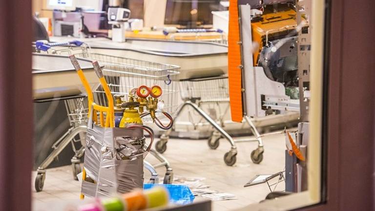 De pinautomaat werd opgeblazen. (Archieffoto: Sem van Rijssel/SQ Vision)