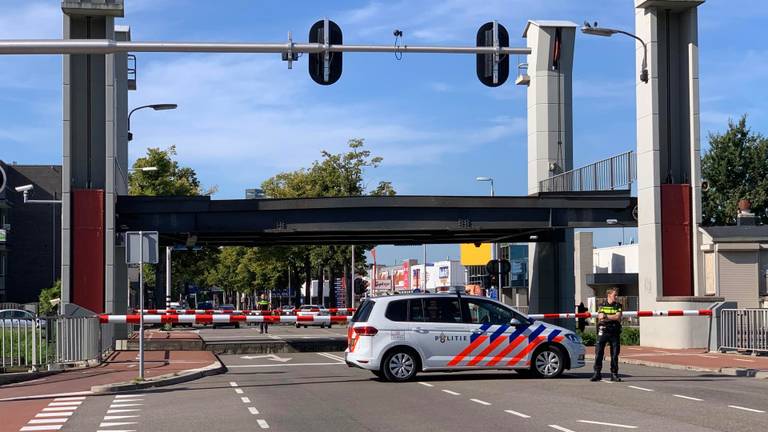 Een storing veroorzaakt problemen bij de brug. (Foto: Jack Brekelmans)