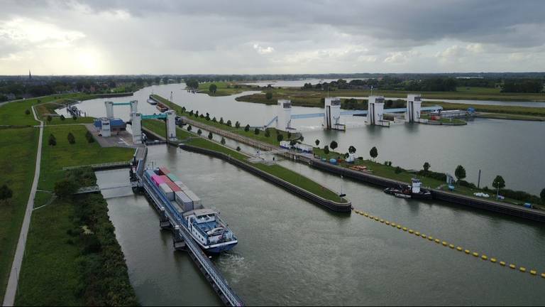 De sluis in Lith. (Foto: Gabor Heeres/SQ Vision)