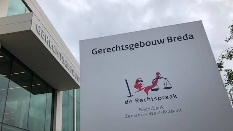 De rechtbank.