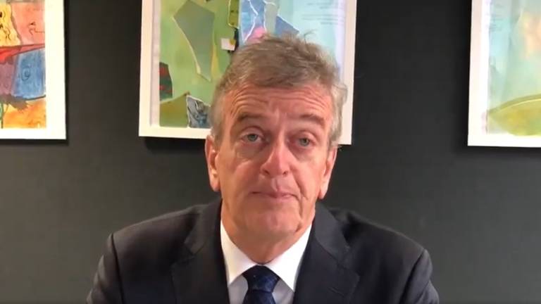 Burgemeester Fons Naterop van Boxtel plaatste een video op Facebook.