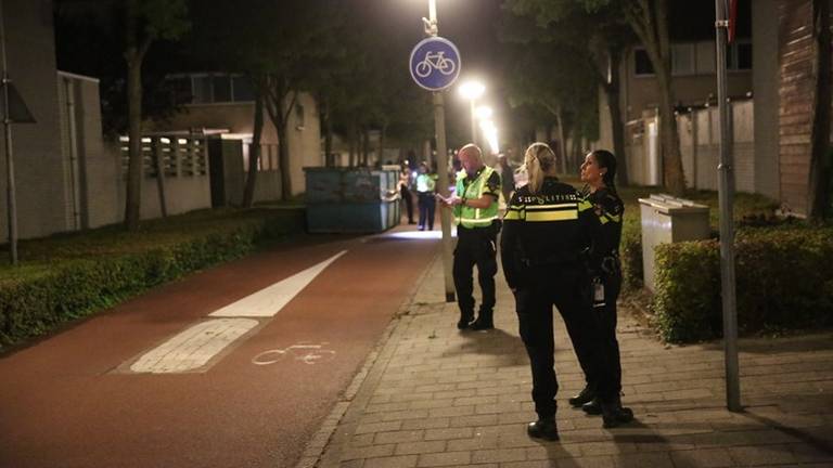 De scooterrijder moest naar het ziekenhuis. (Foto: Christian Traets/SQ Vision)