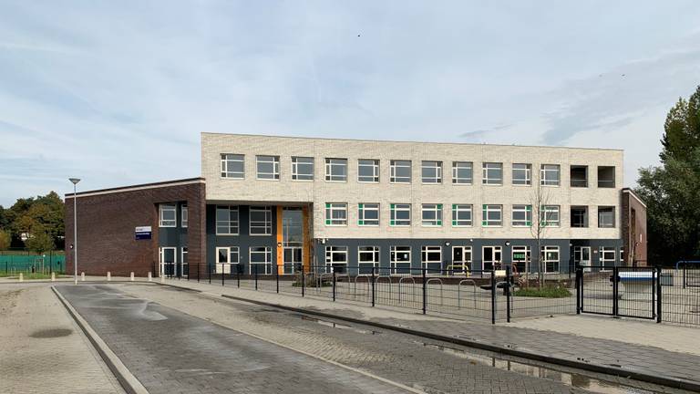 Het Aventurijncollege in Bergen op Zoom (foto: Jan Burgmans)