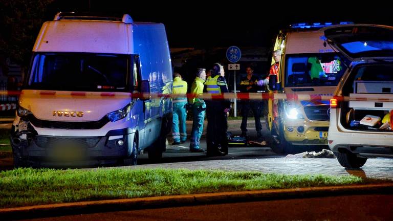 De politie deed onderzoek bij de Aanwas en bij industrieterrein De Borchwerf. (Foto: Toby de Kort)