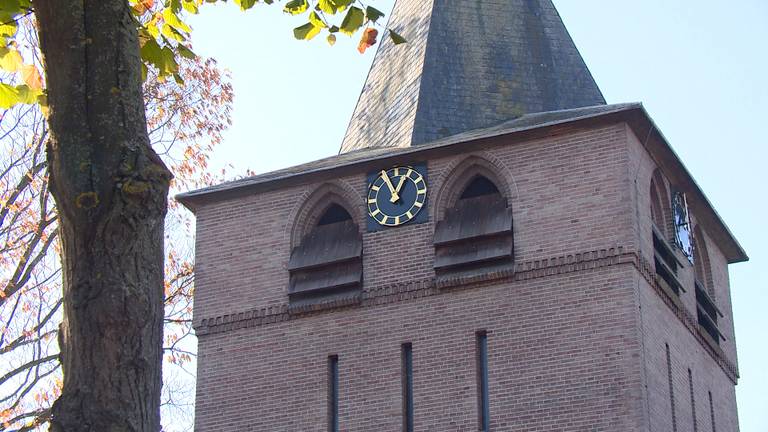 De kerk in Knegsel.