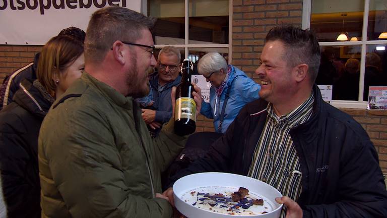 Veel bekende gezichten op de 'Boer zoekt Vrouw'-markt (Foto: Jan Peels).