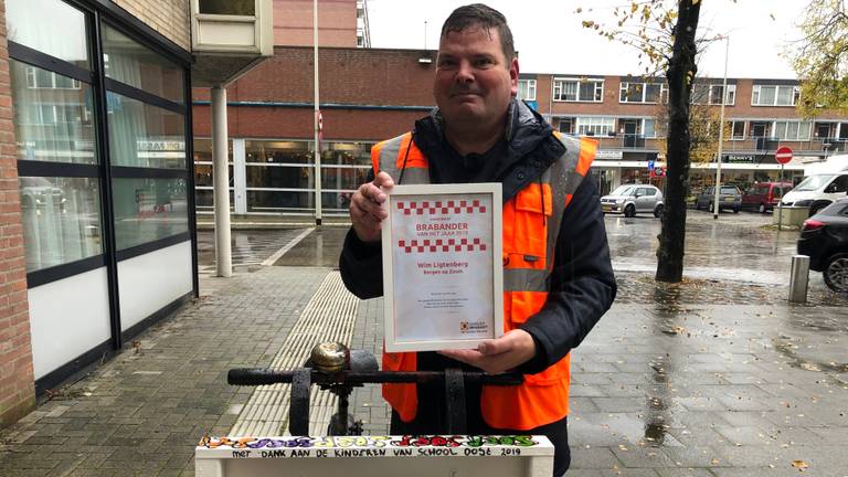 Wim deelt gratis soep uit aan daklozen in Bergen op Zoom (foto: Imke van de Laar)