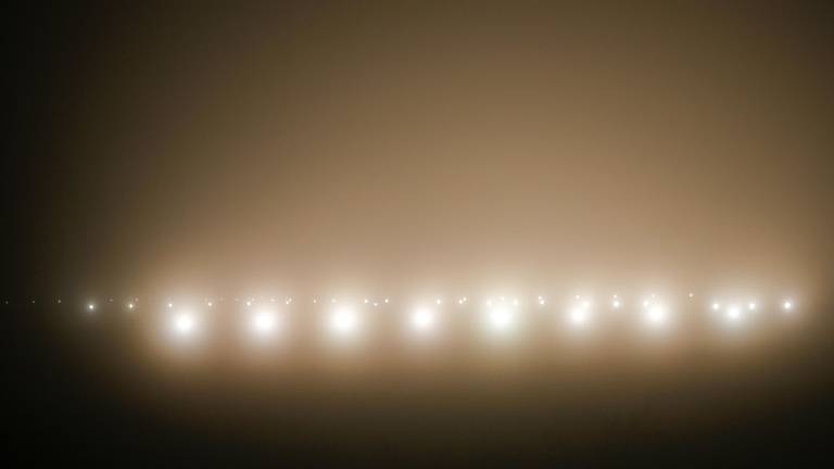 De landingsbaan op Eindhoven Airport. (Foto: SQ Vision Mediaprodukties)