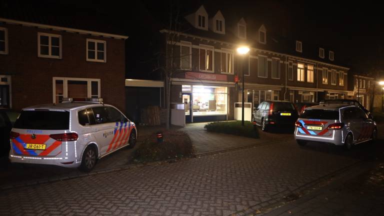 De cafetaria werd zaterdagavond overvallen (foto: SQ Vision).