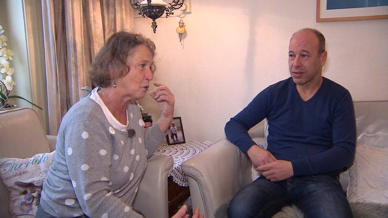 Truus en Paul uit Eindhoven worden gek van een bromtoon