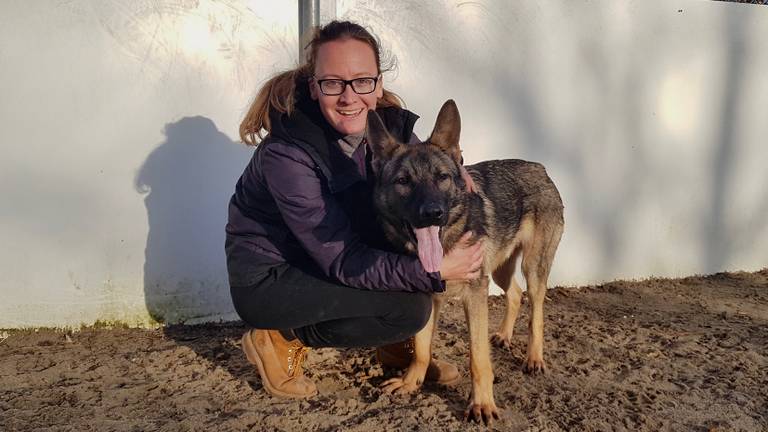 Michelle noemde de hond Kay omdat het KEIlang duurde om hem te vangen. (foto: Ralph Smit)