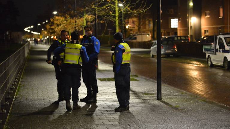 Politie zocht naar de twee vermiste jongetjes in Breda. (Foto: SQ Vision)