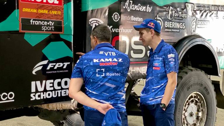 Kamaz spioneert bij Team de Rooy