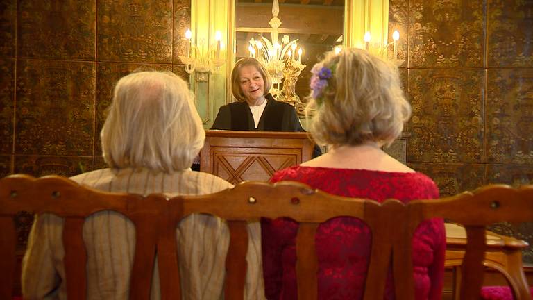 Pim en Ingrid bij de trouwambtenaar in Den Bosch