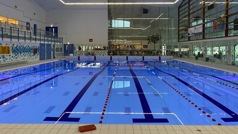 Einde Aan Hoofdpijndossier Zwembad De Schelp Gaat Na Maandenlange Problemen Weer Open Omroep Brabant