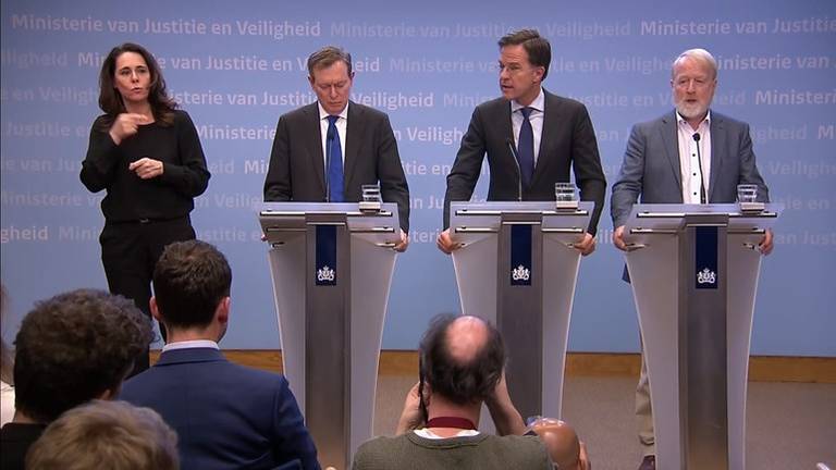 Eerdere persconferentie over de coronacrisis.  (Archieffoto: NOS).