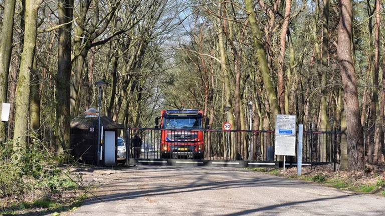 De brandweer bij de Beekse Bergen (foto: SQ Vision Mediaprodukties)