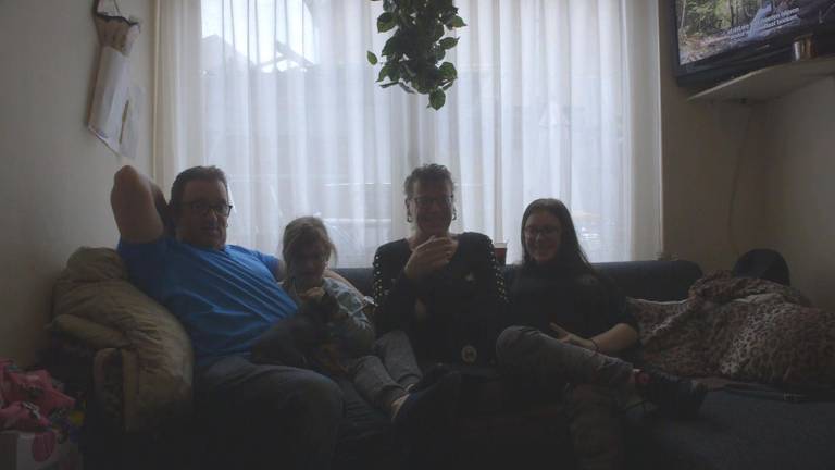 Tilburgse woonwagenbewoners voelen zich gevangen in rijtjeshuis in wijk Groenewoud