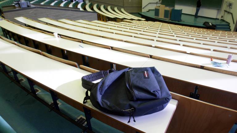 In Brabant zitten vele tienduizenden studenten voorlopig thuis. (foto: ANP)