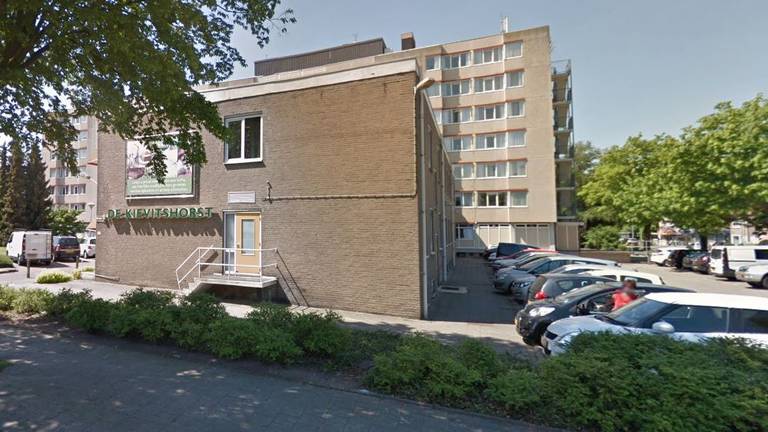 Geen bezoek meer welkom bij de locatie van De Wever (foto: Google Streetview).
