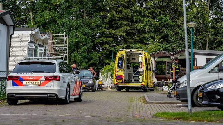 Een bewoner van het woonwagenkamp werd donderdagavond neergeschoten.