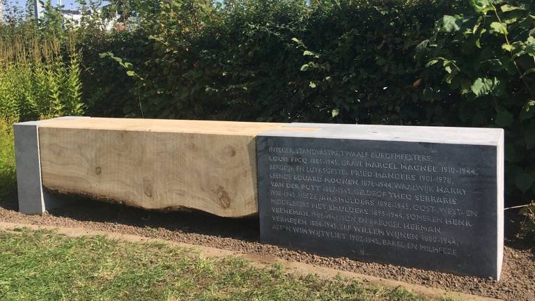 Het monument in de tuin van het provinciehuis (foto: provincie Noord-Brabant).