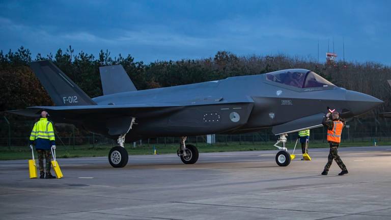 Een F35 op Vliegbasis Volkel (archieffoto).