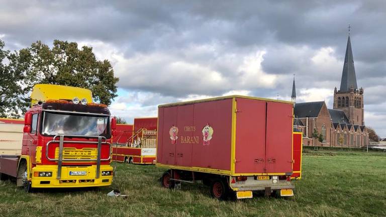 Circus Barani mag voorlopig op het evenemententerrein in Hoogerheide staan. (Foto: Erik Peeters)