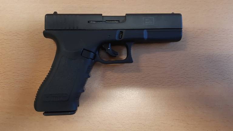 Er werd een alarmpistool gebruikt (foto: politie).