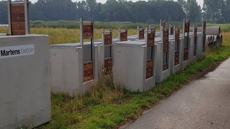 Extra stuwen worden ingezet als manier om water vast te houden (foto: Waterschap Aa en Maas).