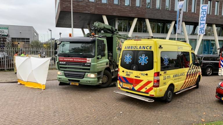 Het ongeluk gebeurde in oktober 2019 aan de Limburglaan in Eindhoven (foto: Dave Hendriks/SQ Vision)