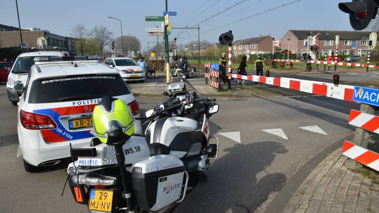 De aanrijding gebeurde op de Liesbosweg in Etten-Leur (foto: SQ Vision).