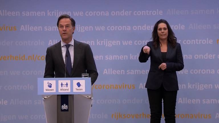 Rutte tijdens de persconferentie dinsdag.