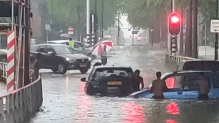 Noodweer Geldrop - Wandelen En Vakanties Van Eindhoven Naar Geldrop Eindhoven Vakanties Foto S / Bekijk hier een fotoreportage van het noodweer in brabant.